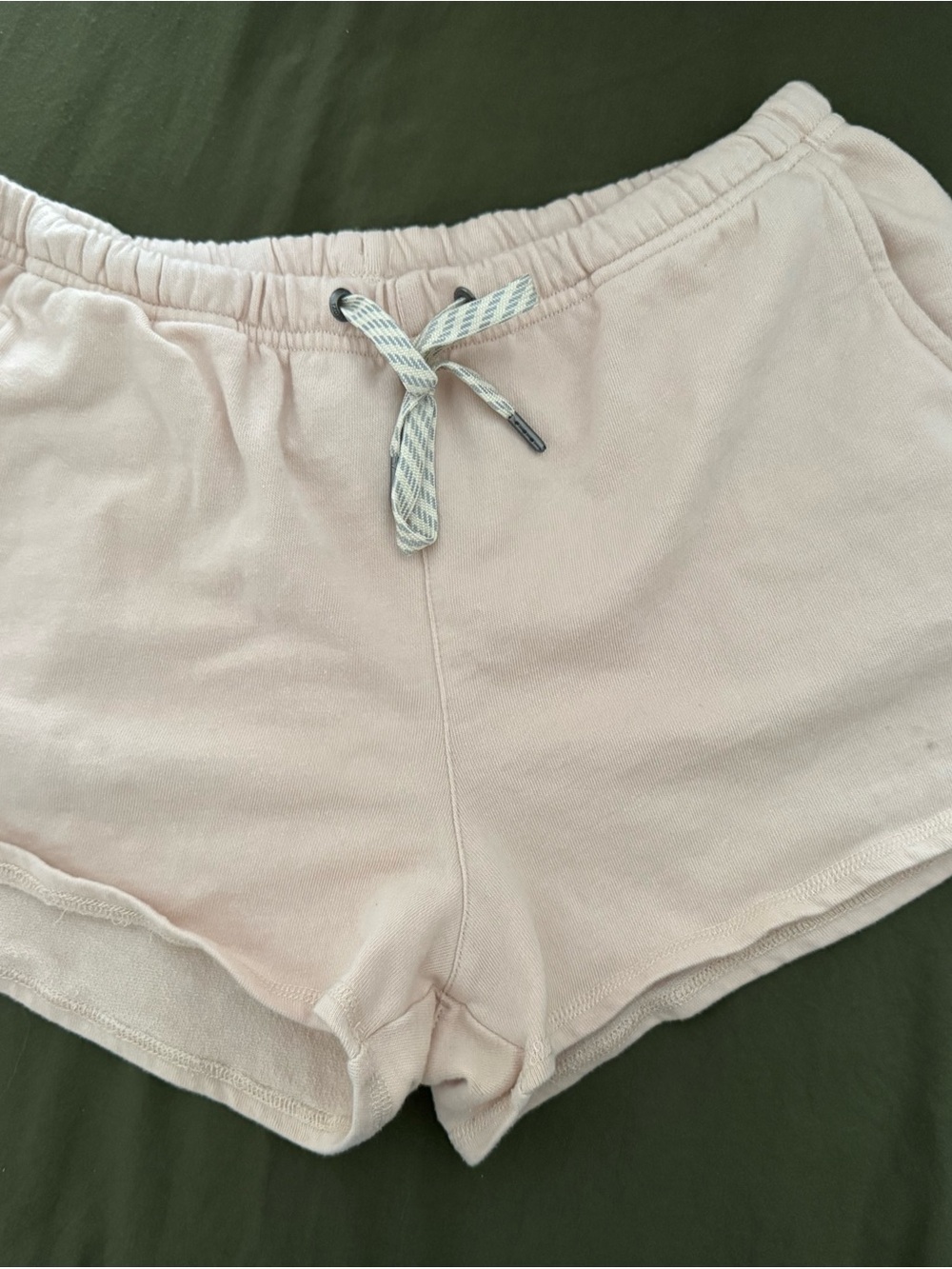 Vuori Crème Colored Athletic Drawstring Shorts